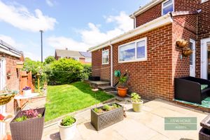 Photo 9- click for photo gallery